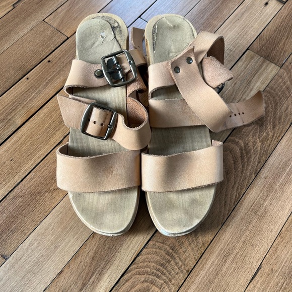 No. 6 Three Strap Leather Clog Sandals, Naked Nude, 37 - Picture 2 of 6